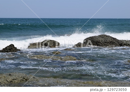庄内浜の荒波 日本海 庄内浜の荒波 日本海 129723050