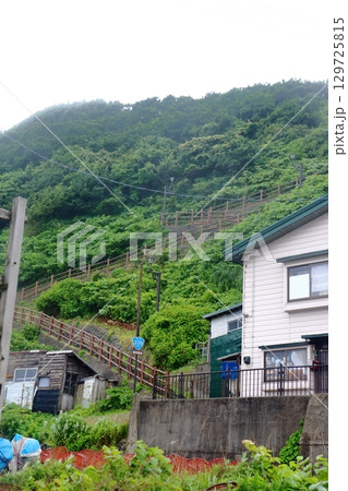 龍飛崎の国道339号 階段国道の麓側（青森県外ヶ浜町） 129725815