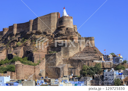 メヘランガル城の南側のヒンズー教寺院 129725830