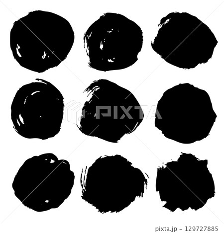 筆で描いた和風の円形背景素材セット 筆で描いた和風の円形背景素材セット 129727885