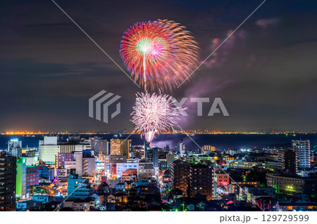 《千葉県》木更津港まつり花火大会 129729599