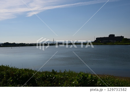 2025年8月18日の油ヶ淵と市民病院 129731582