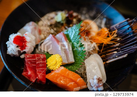 おいしいお刺身 おいしいお刺身 129733974
