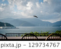 海の見えるカフェ店内からの景色 129734767