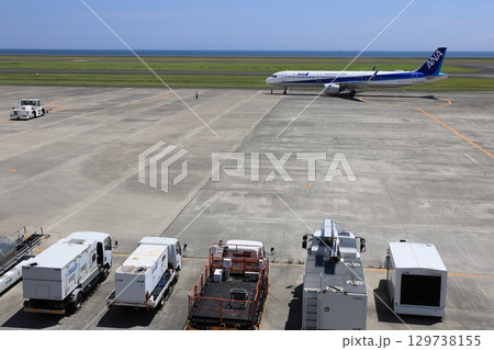 山口宇部空港2025ANA旅客機㉑ 129738155