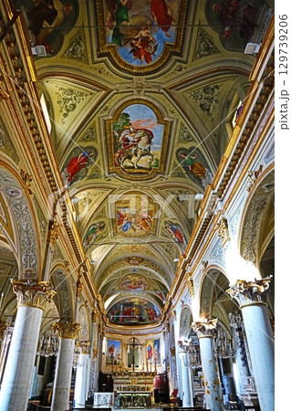 イタリア・ポルトフィーノ、聖マルティーノ教会 イタリア・ポルトフィーノ、聖マルティーノ教会 129739206