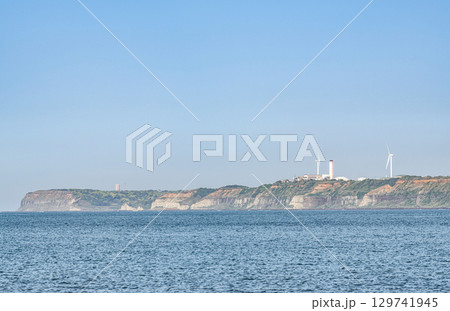 千葉県銚子市　有名な観光地　断崖絶壁が続く屏風浦 129741945