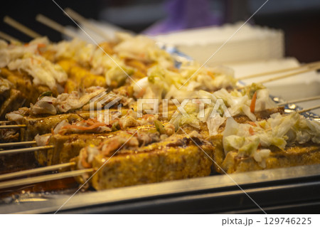 臭豆腐 臭い豆腐 夜市 129746225