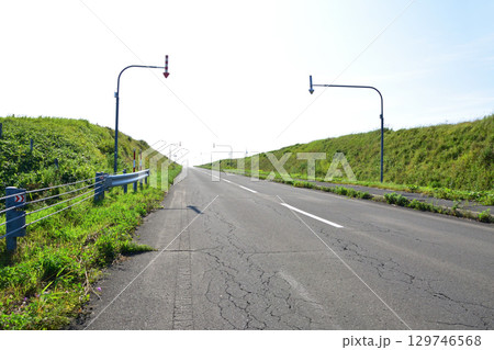 北海道根室市道道35号納沙布岬から協力橋までの風景 北海道根室市道道35号納沙布岬から協力橋までの風景 129746568