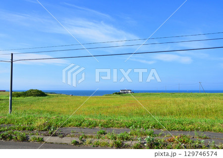 北海道根室市道道35号納沙布岬から協力橋までの風景 北海道根室市道道35号納沙布岬から協力橋までの風景 129746574