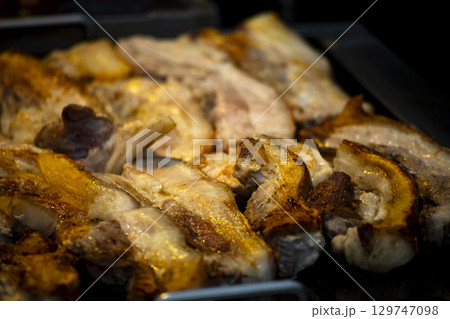 脂身 霜降り肉 豚肉 129747098