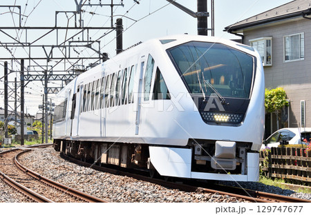 鉄道　私鉄：東武日光線　特急スペーシアX  3号  N100系 129747677