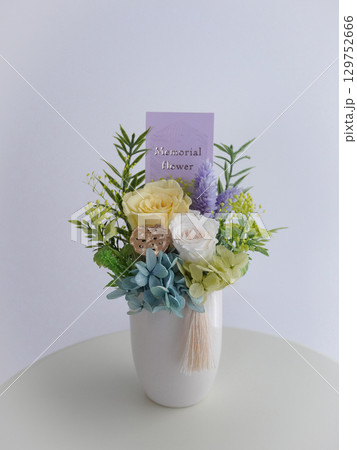 御供のプリザーブドフラワーアレンジメント 御供のプリザーブドフラワーアレンジメント 129752666