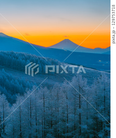 富士山 霧ヶ峰 霧氷 富士山 霧ヶ峰 霧氷 129753718