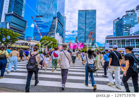 日本の東京都市景観 終戦記念日の空…80回目…戦争の惨禍、繰り返さない…コロナ“戦争”＝15日、渋谷 129753976