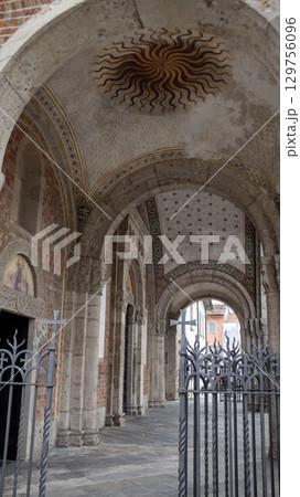 the gothic cathedral in the cathedral 129756096