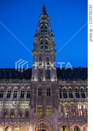 グランプラスのナイトビュー・ブリュッセル市庁舎/ブリュッセル,ベルギー グランプラスのナイトビュー・ブリュッセル市庁舎/ブリュッセル,ベルギー 129756283