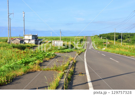 北海道根室市道道35号ノッカマップ橋からコタンケシ橋までの風景 129757328
