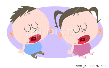 口を開けて座り込んでいる太めの女の子男の子主線なし 129761460