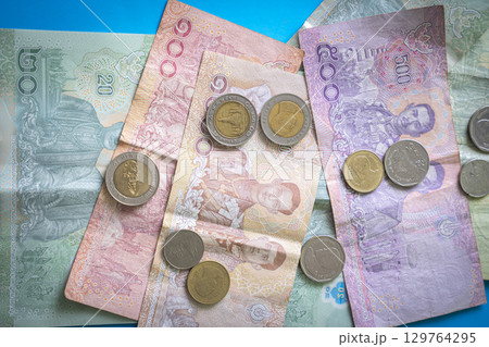 タイの通貨 バーツ タイの通貨 バーツ 129764295