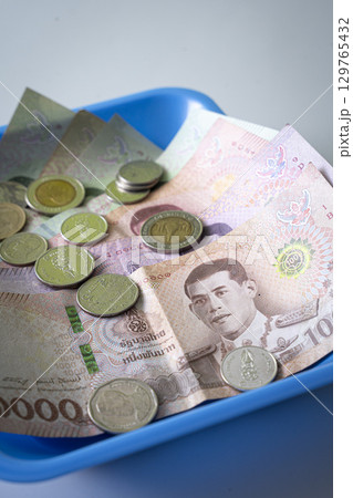 タイの通貨 バーツ 129765432