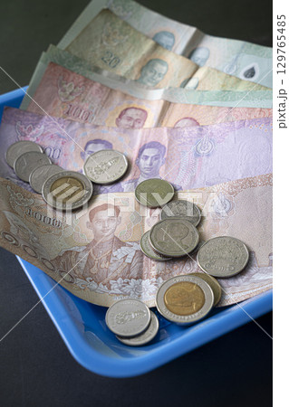 タイの通貨 バーツ 129765485