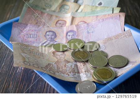 タイの通貨 バーツ 129765519