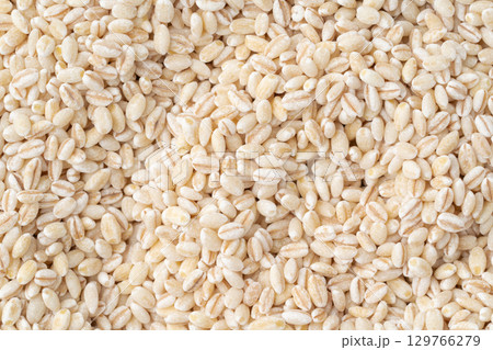 胚芽もち麦のクローズアップ 胚芽もち麦のクローズアップ 129766279