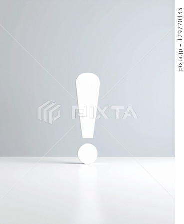 びっくりマーク 129770135