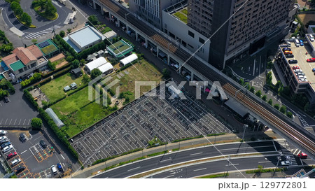 現代都市のドローン空撮 現代都市のドローン空撮 129772801