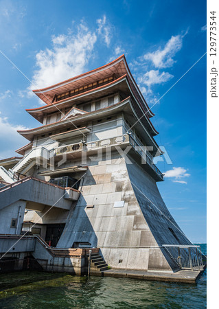 滋賀県立琵琶湖文化館　滋賀県大津市 129773544