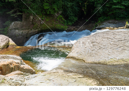 《群馬県》夏の吹割の滝 129776248