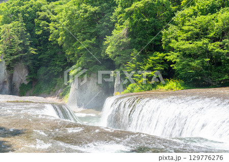 《群馬県》夏の吹割の滝 129776276