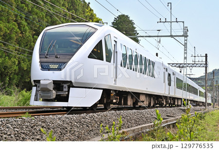 鉄道　私鉄：東武日光線　特急スペーシアX 7号　N100系　 129776535