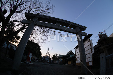 大分市　柞原八幡宮仮宮・火王宮（興玉社）　夕暮れ 129777409