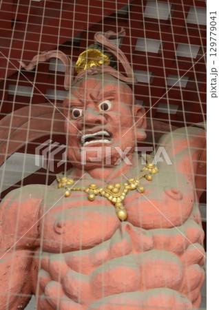 那羅延(ならえん)金剛力士(阿形像)（四天王寺･中門(仁王門)／大阪市天王寺区） 129779041