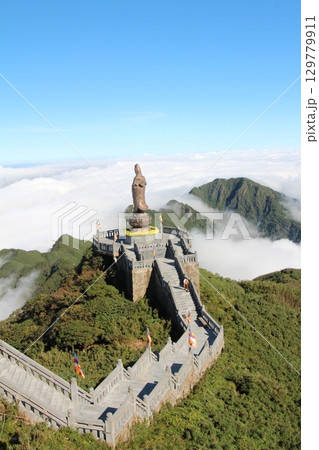 Pagoda and temples and festivals in vietnam Pagoda and temples and festivals in vietnam 129779911