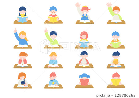 机で勉強をするこども達のフラットなイラスト(セット) 129780268