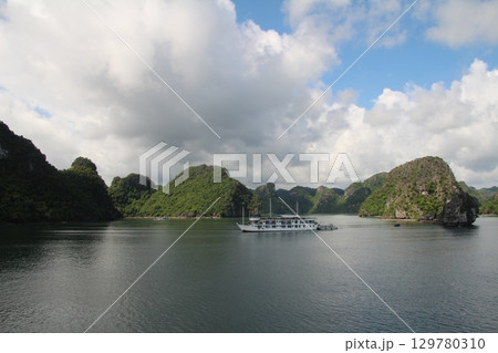 sea and mountains in vietnam sea and mountains in vietnam 129780310