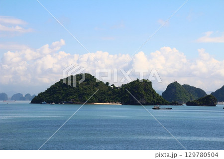 sea and mountains in vietnam sea and mountains in vietnam 129780504