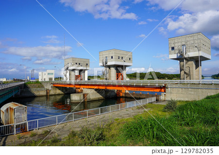 石狩放水路水門・石狩放水路 石狩放水路水門・石狩放水路 129782035