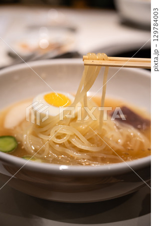 冷麺 ひやむぎ 冷やし素麺 129784003
