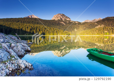 lake 129792190