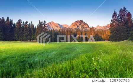 mountains landscape 129792796