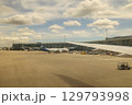 バンクーバー国際空港発飛行機からの景色 129793998