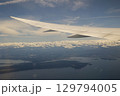 バンクーバー国際空港発飛行機からの景色 129794005