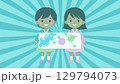 双子の女の子 129794073