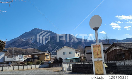 秩父の武甲山 129795835