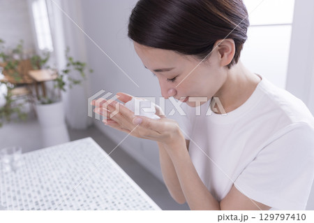 ビューティーイメージ・洗顔 129797410
