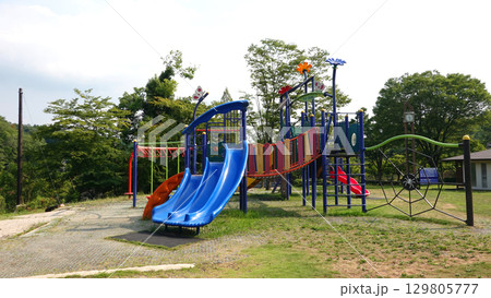 瑞浪市公園の遊具 129805777